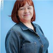 Profesora inclusiva, empática y creativa en educación especial